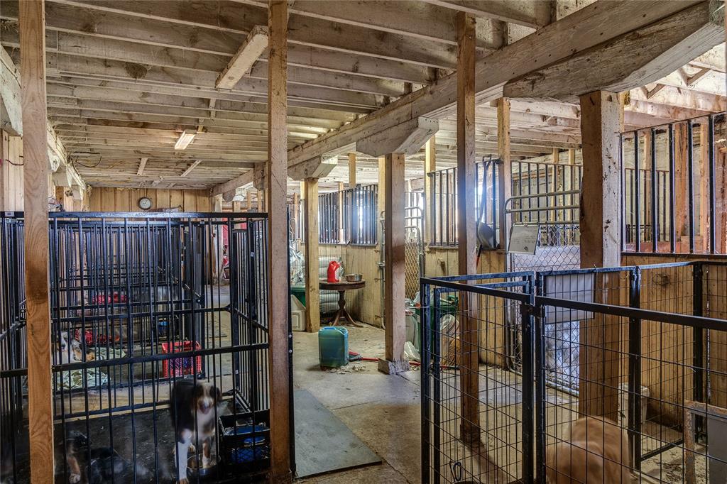 5223 DOUGLAS Line, Plympton-Wyoming, Ontario, Canada