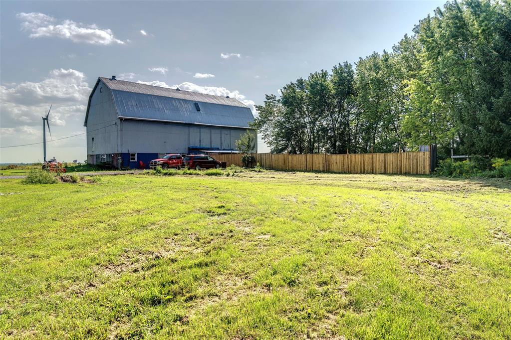 5223 DOUGLAS Line, Plympton-Wyoming, Ontario, Canada