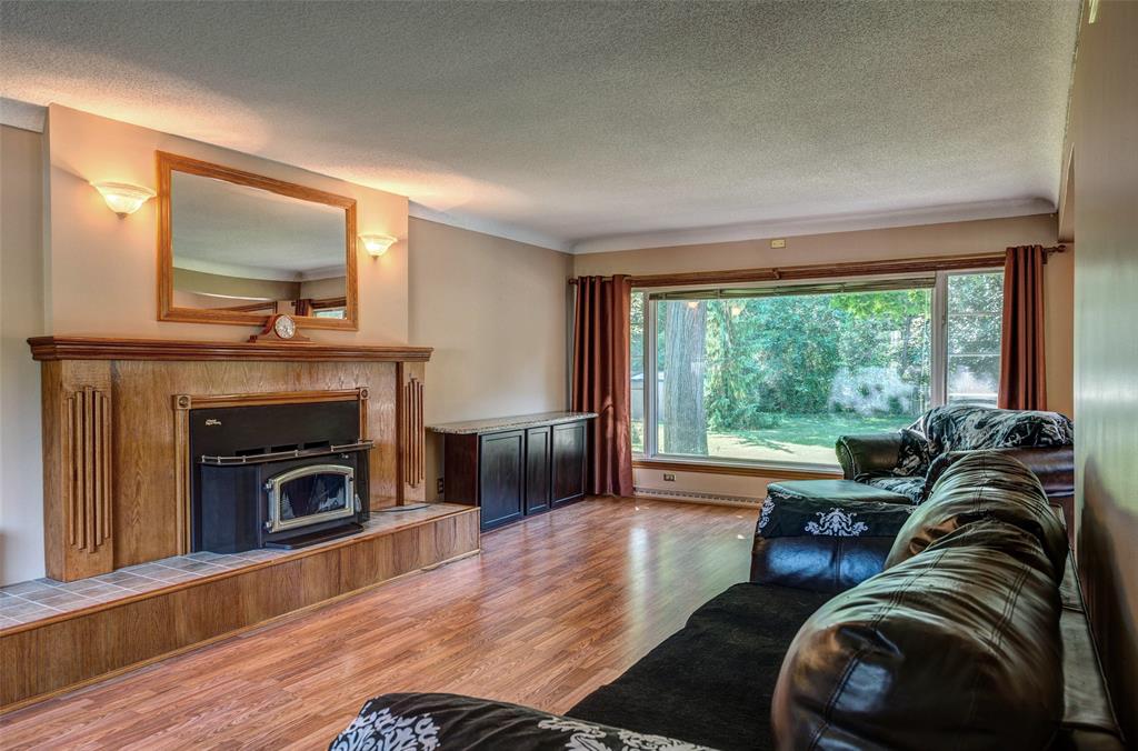 1231 GIFFEL Road, Sarnia, Ontario, Canada