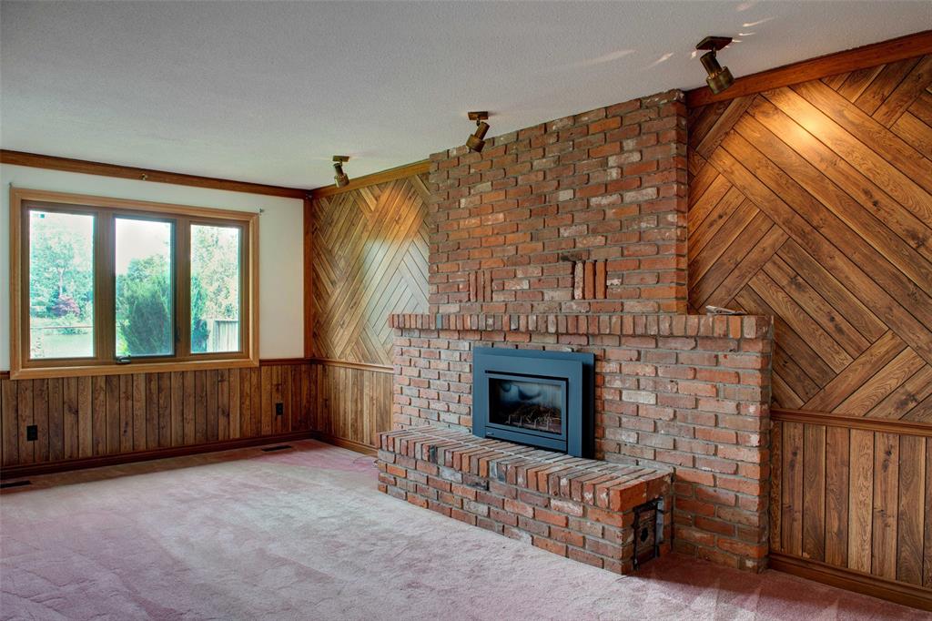 310 TWIN LAKES Drive, Sarnia, Ontario, Canada