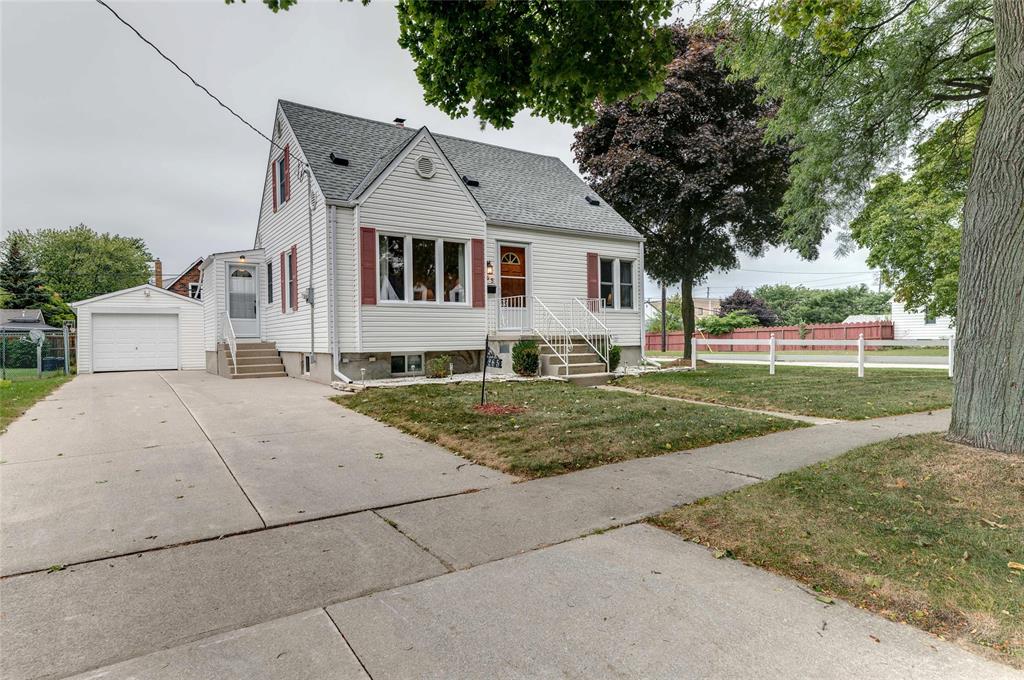 265 CECIL Street, Sarnia, Ontario, Canada