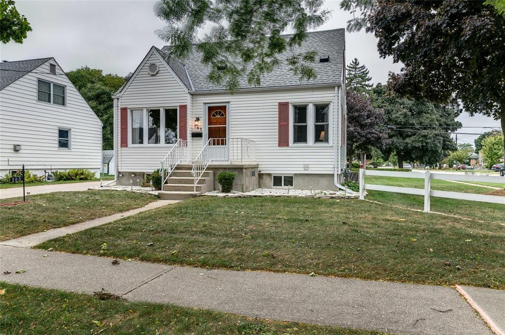 265 CECIL Street, Sarnia, Ontario, Canada