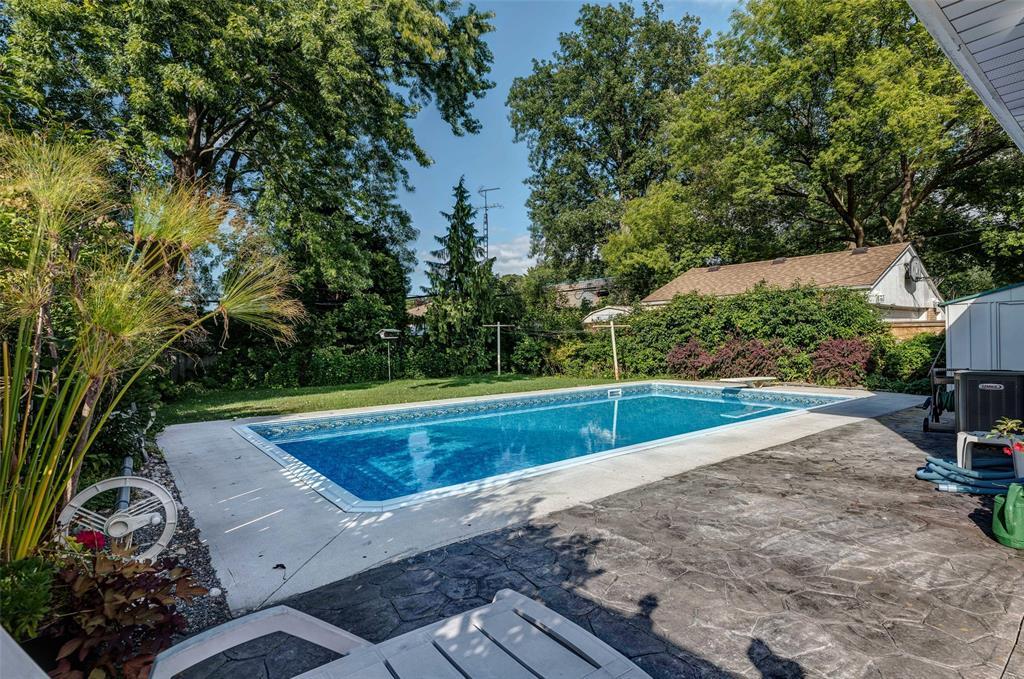 1058 WELLINGTON Street, Sarnia, Ontario, Canada
