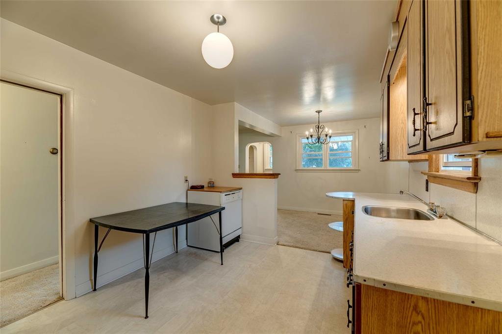 1058 WELLINGTON Street, Sarnia, Ontario, Canada