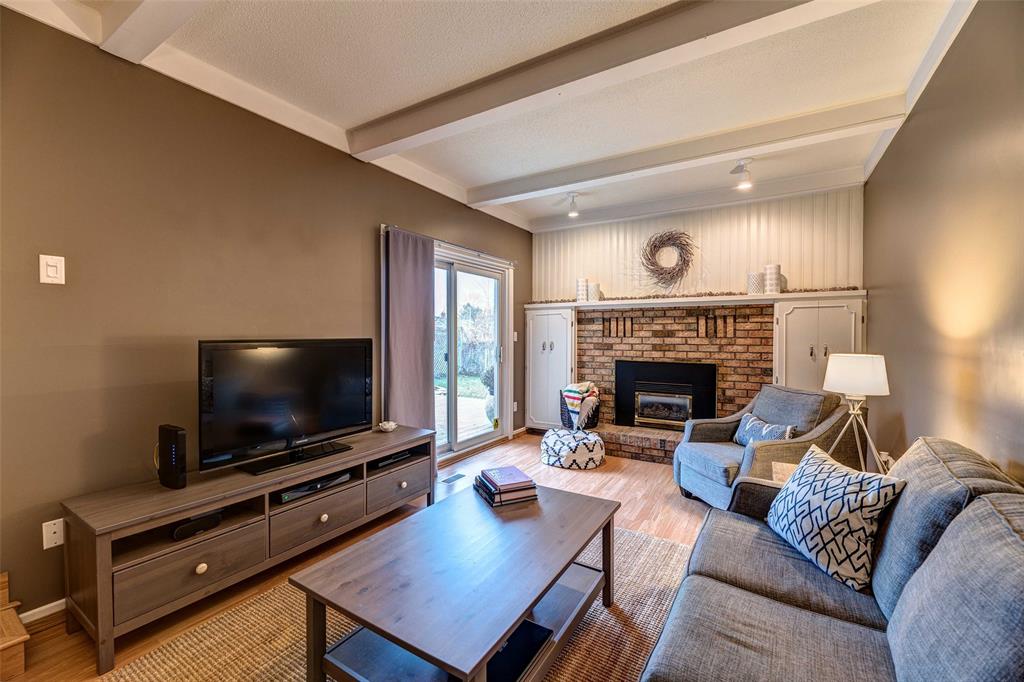 398 TWIN LAKES Drive, Sarnia, Ontario, Canada