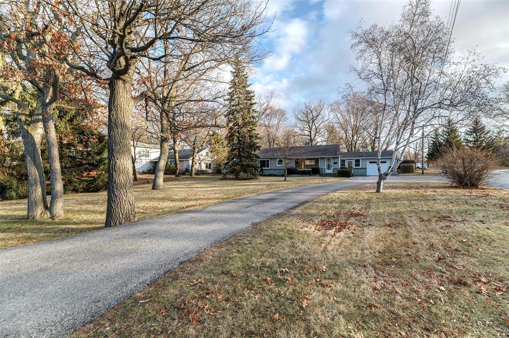 1333 LAKESHORE Road, Sarnia, Ontario, Canada