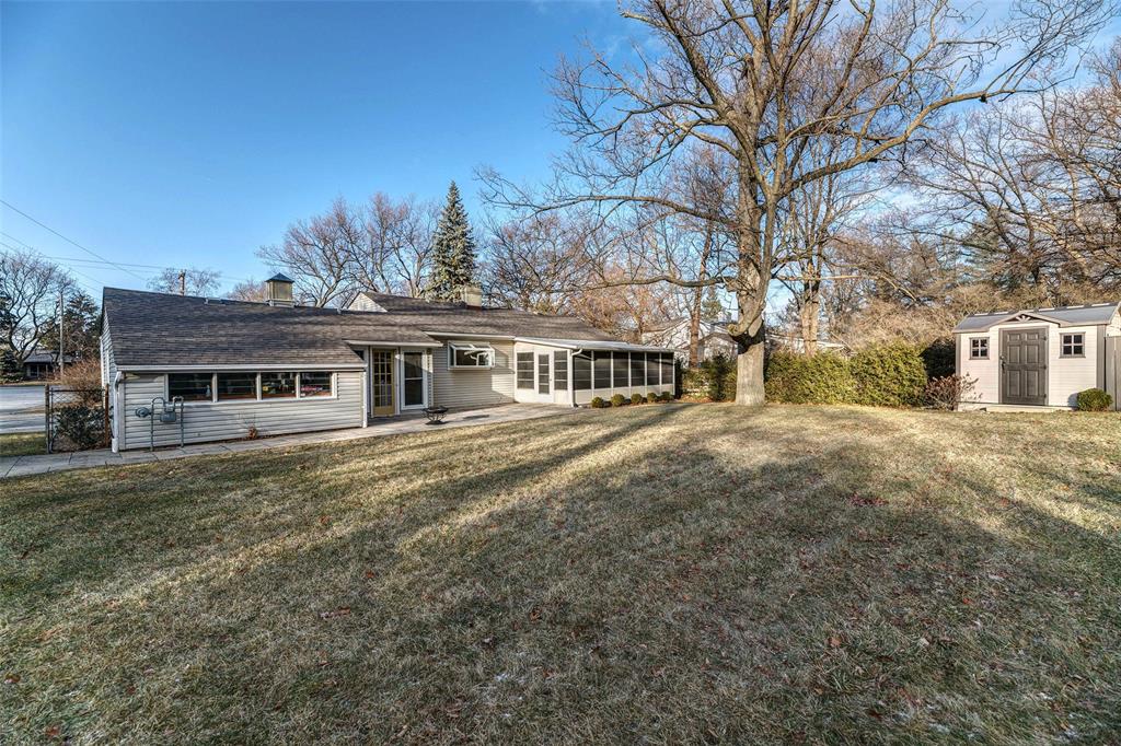 1333 LAKESHORE Road, Sarnia, Ontario, Canada
