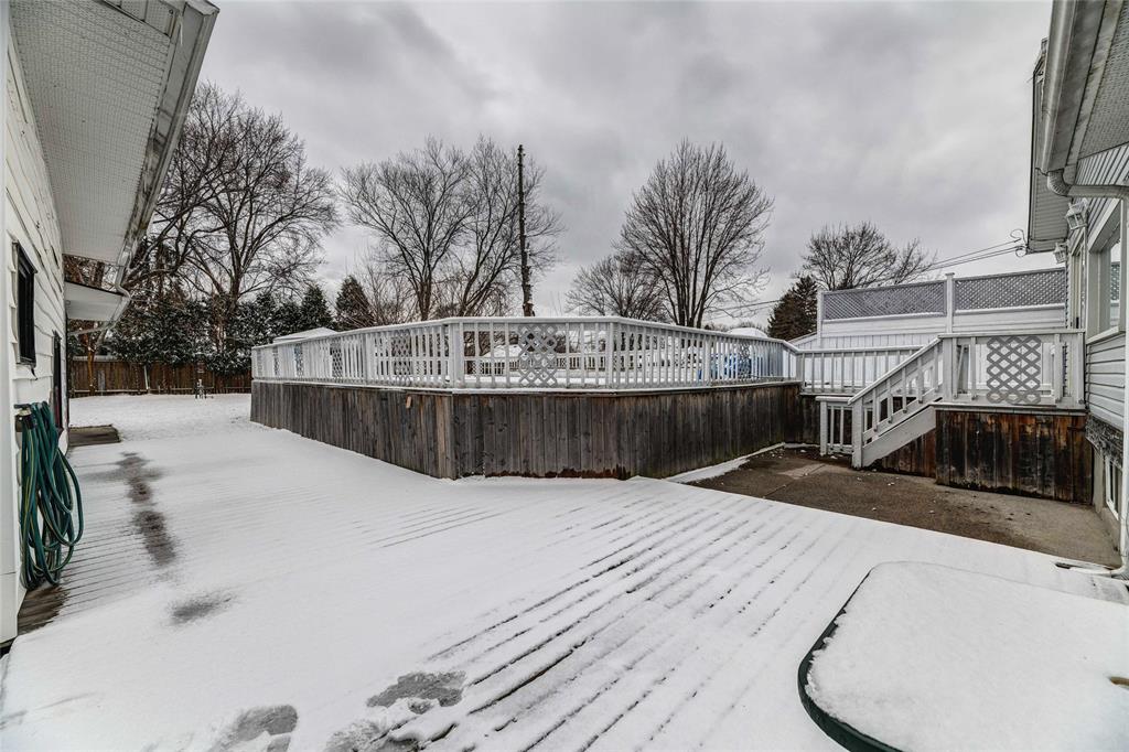 727 ROSS Avenue, Sarnia, Ontario, Canada