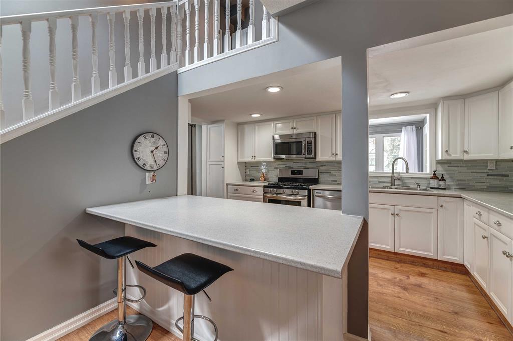 727 ROSS Avenue, Sarnia, Ontario, Canada