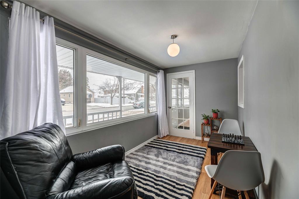 727 ROSS Avenue, Sarnia, Ontario, Canada
