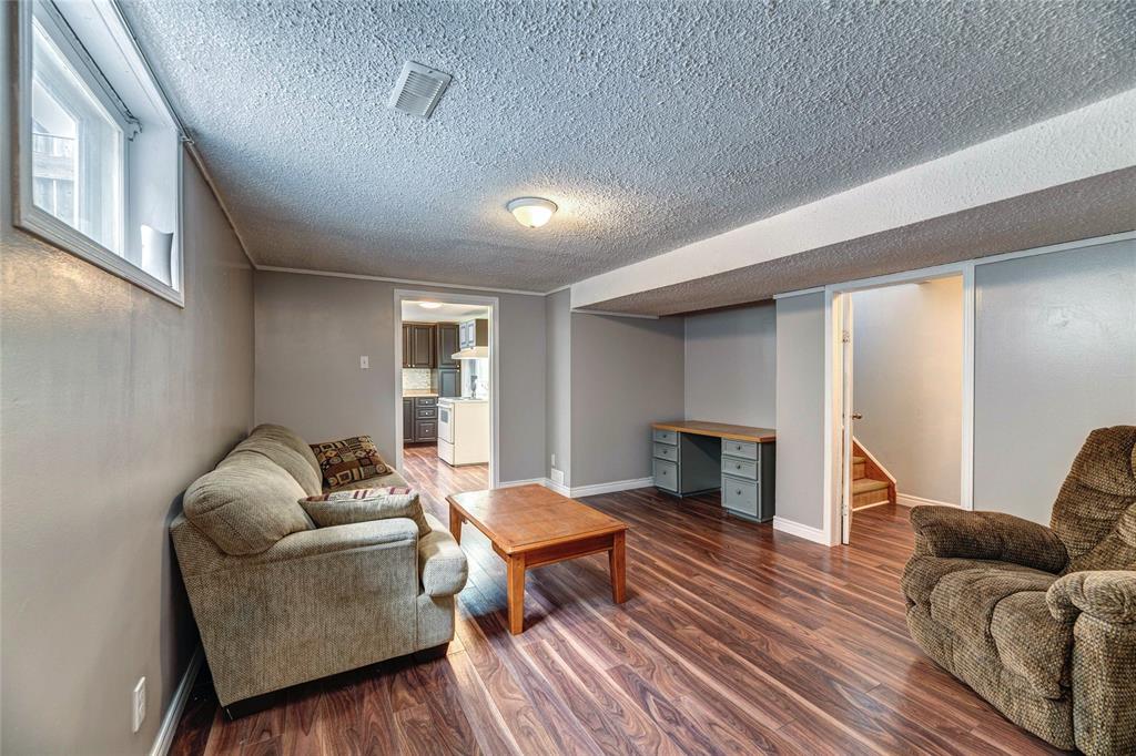 727 ROSS Avenue, Sarnia, Ontario, Canada