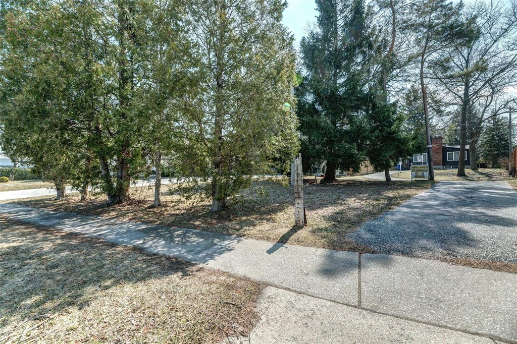 605 LAKESHORE Road, Sarnia, Ontario, Canada
