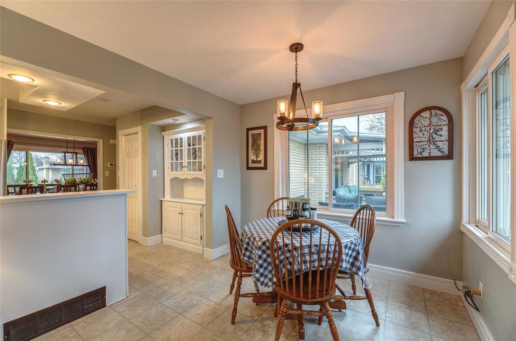 953 BOND Street, Sarnia, Ontario, Canada