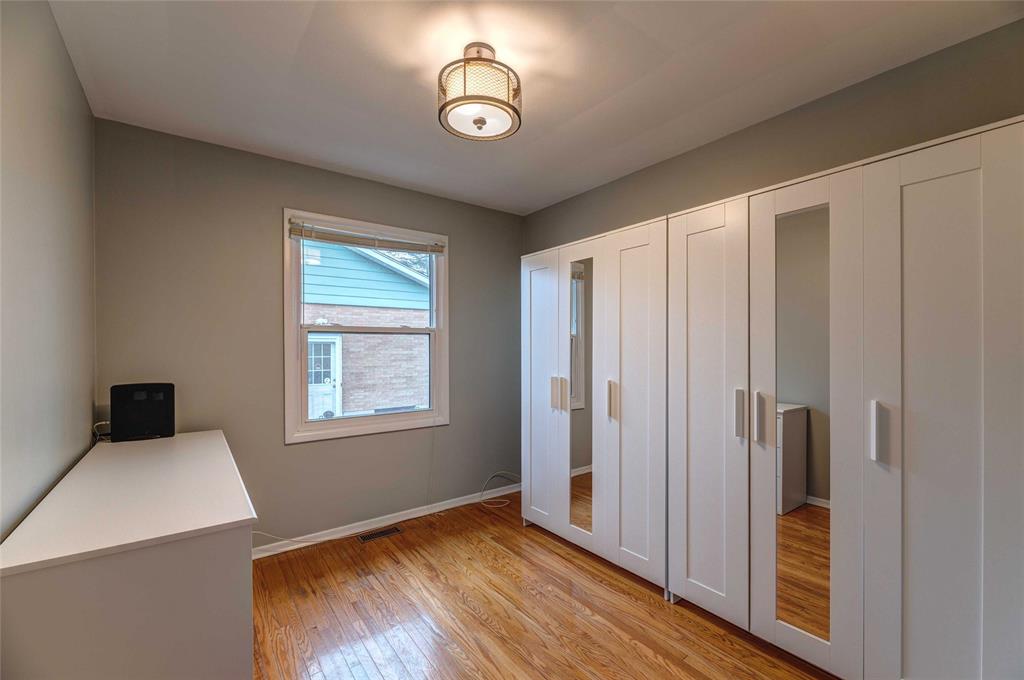953 BOND Street, Sarnia, Ontario, Canada