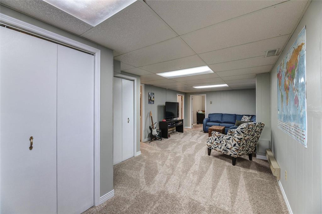 953 BOND Street, Sarnia, Ontario, Canada