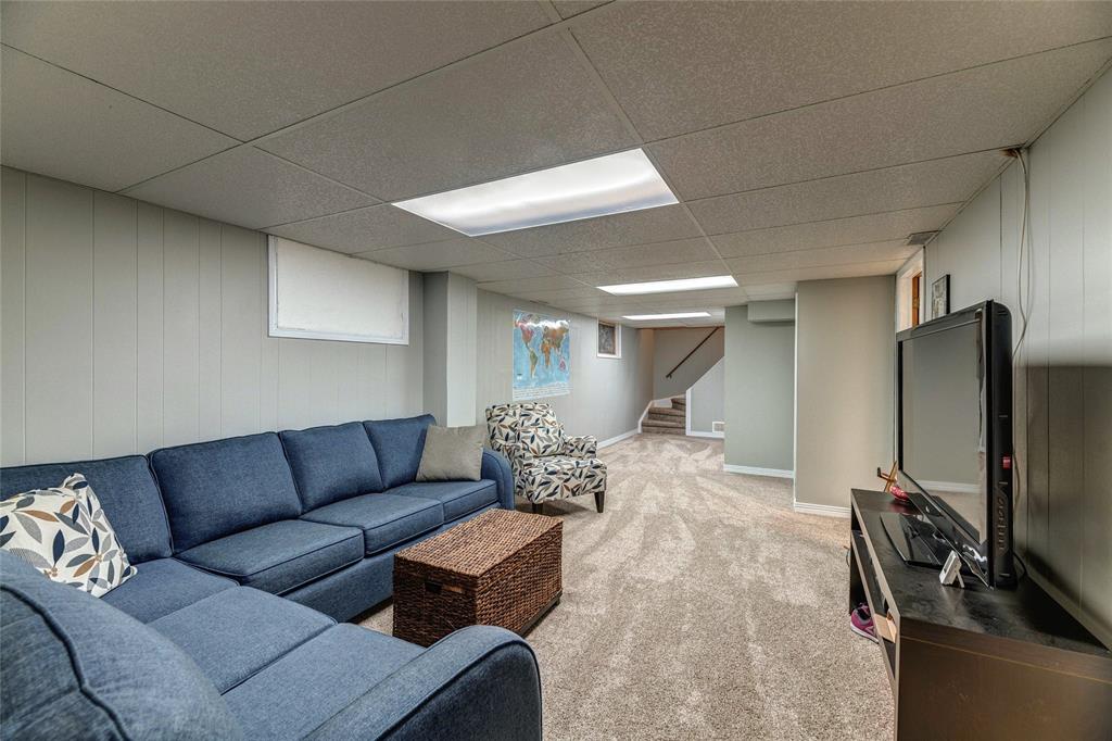 953 BOND Street, Sarnia, Ontario, Canada