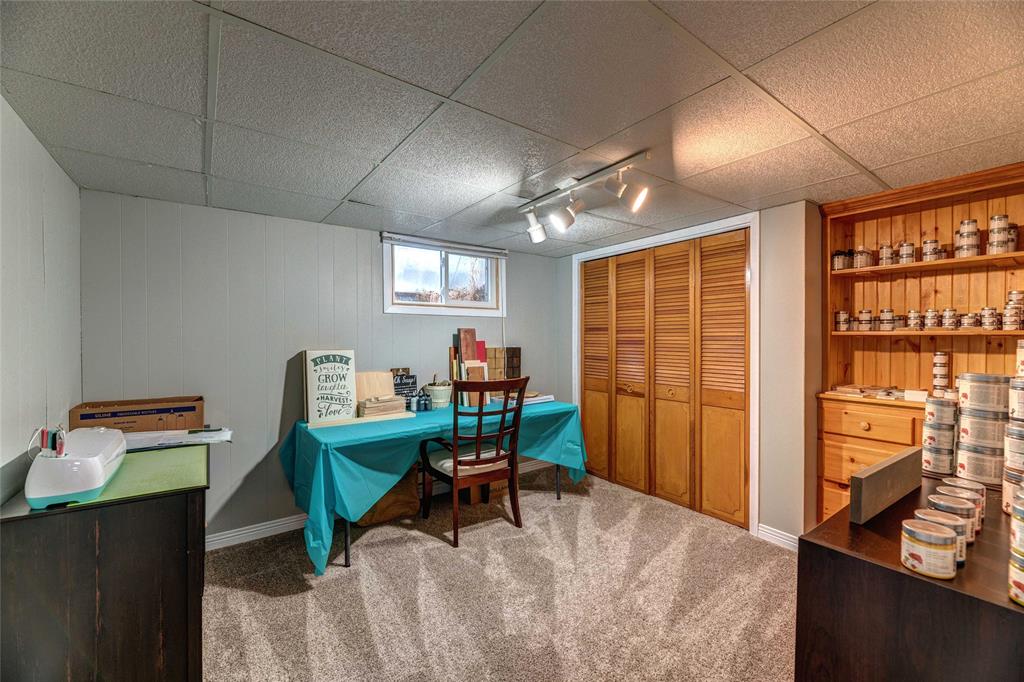 953 BOND Street, Sarnia, Ontario, Canada