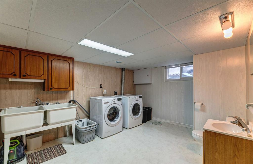 953 BOND Street, Sarnia, Ontario, Canada