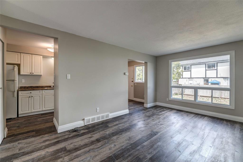 421 CARDIFF Place, Sarnia, Ontario, Canada