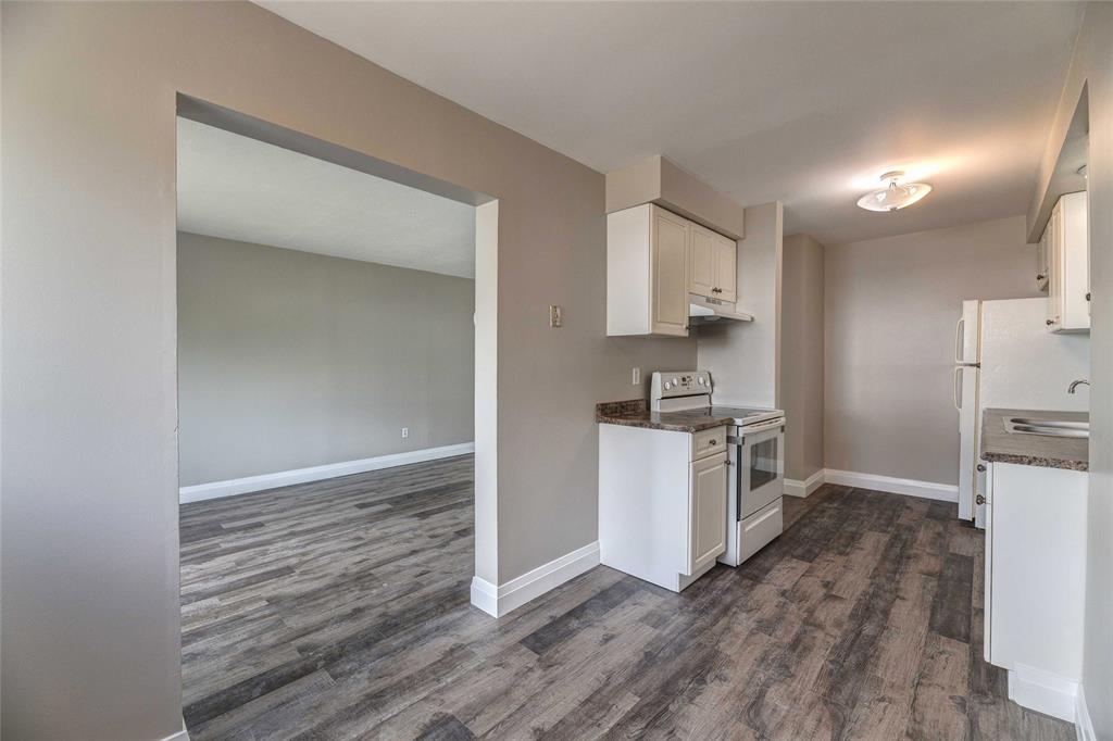 421 CARDIFF Place, Sarnia, Ontario, Canada