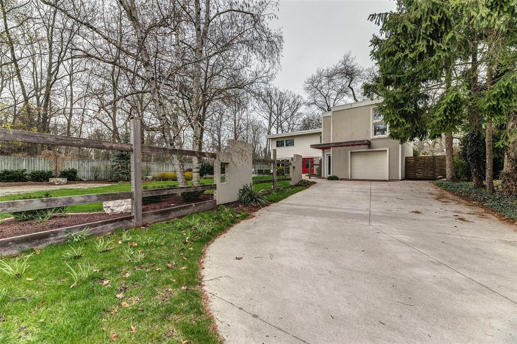 1012 ASPEN Court, Sarnia, Ontario, Canada
