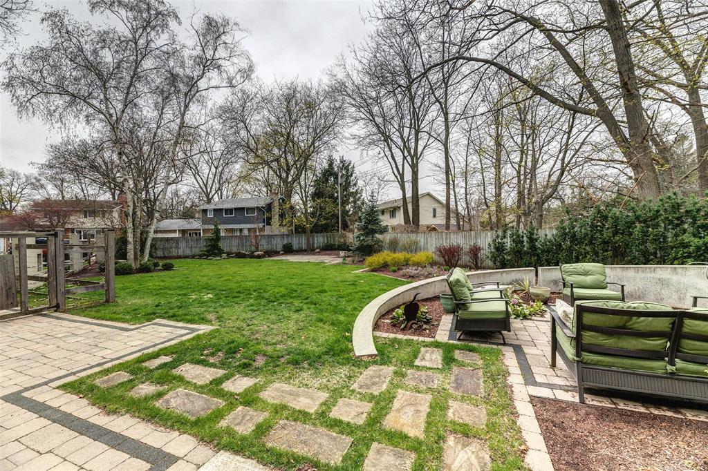 1012 ASPEN Court, Sarnia, Ontario, Canada