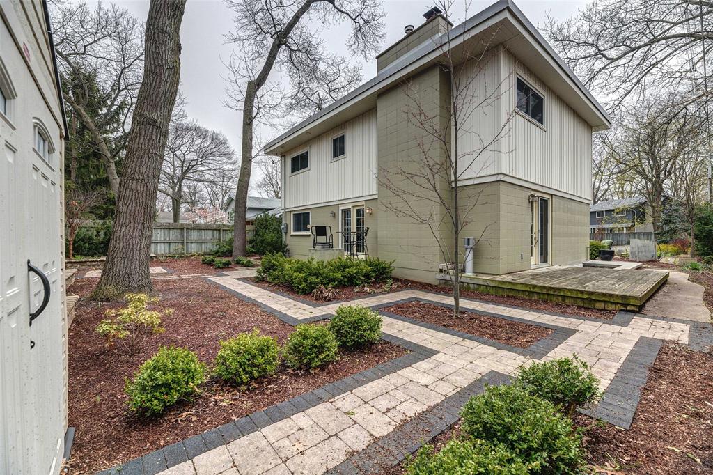 1012 ASPEN Court, Sarnia, Ontario, Canada