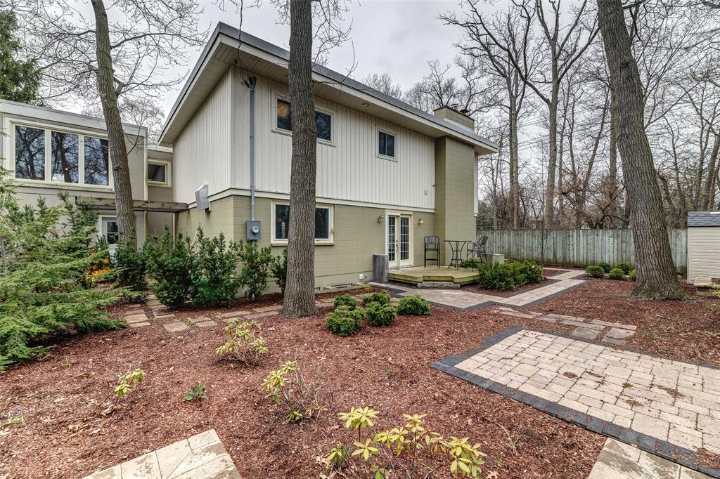 1012 ASPEN Court, Sarnia, Ontario, Canada