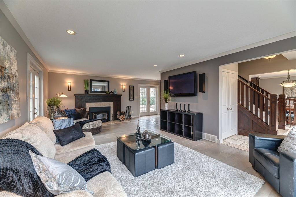 1012 ASPEN Court, Sarnia, Ontario, Canada
