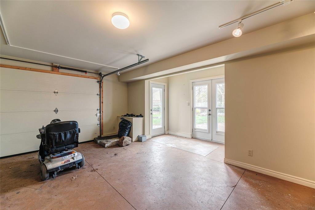 1012 ASPEN Court, Sarnia, Ontario, Canada