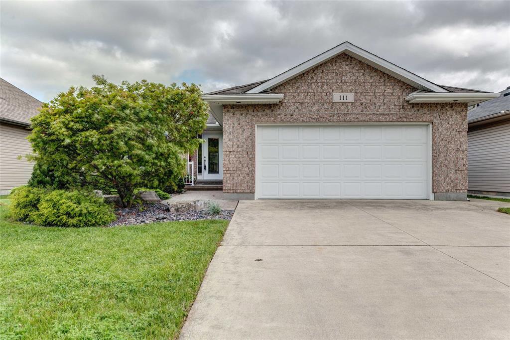 111 MADISON D ANDREA Avenue, Sarnia, Ontario, Canada