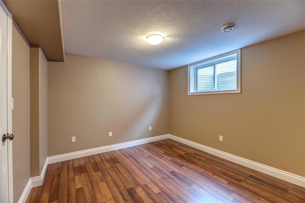 111 MADISON D ANDREA Avenue, Sarnia, Ontario, Canada