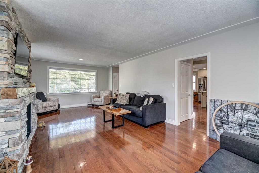 410 HELENA Street, Point Edward, Ontario, Canada