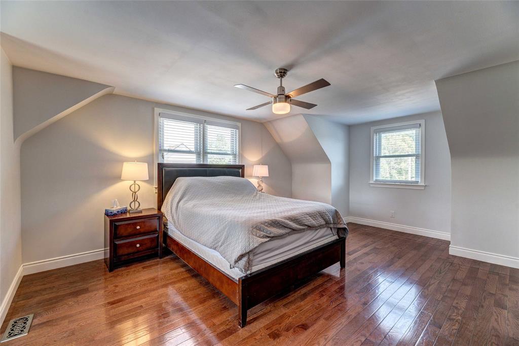 410 HELENA Street, Point Edward, Ontario, Canada