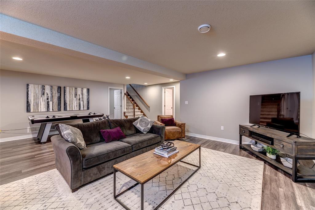 6745 OLD MILL Road, Plympton-Wyoming, Ontario, Canada
