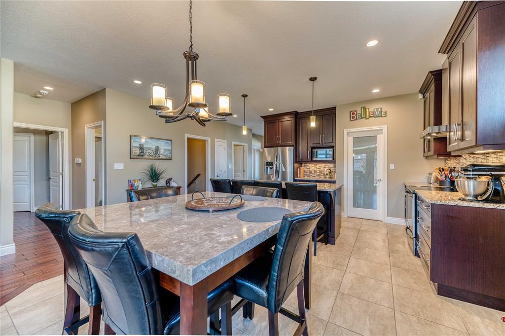 513 GLEN ABBEY Drive, Sarnia, Ontario, Canada