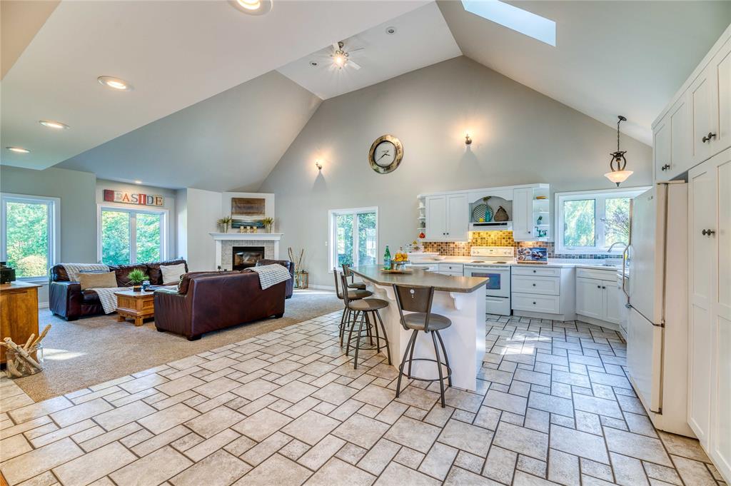 6481 BRIGDEN Road, Sarnia, Ontario, Canada