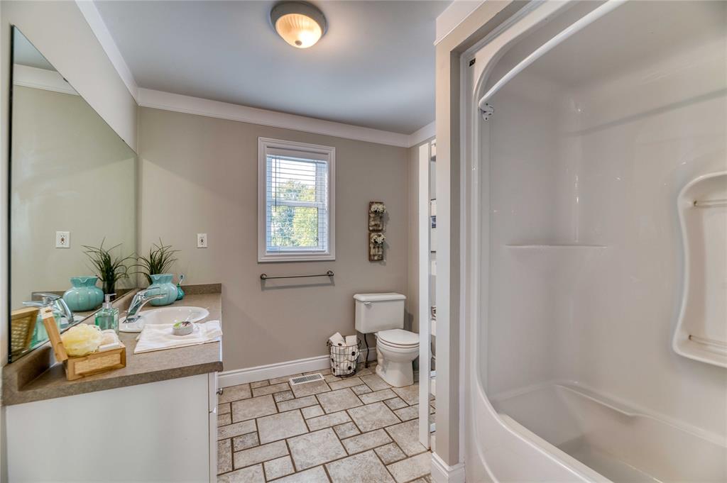 6481 BRIGDEN Road, Sarnia, Ontario, Canada