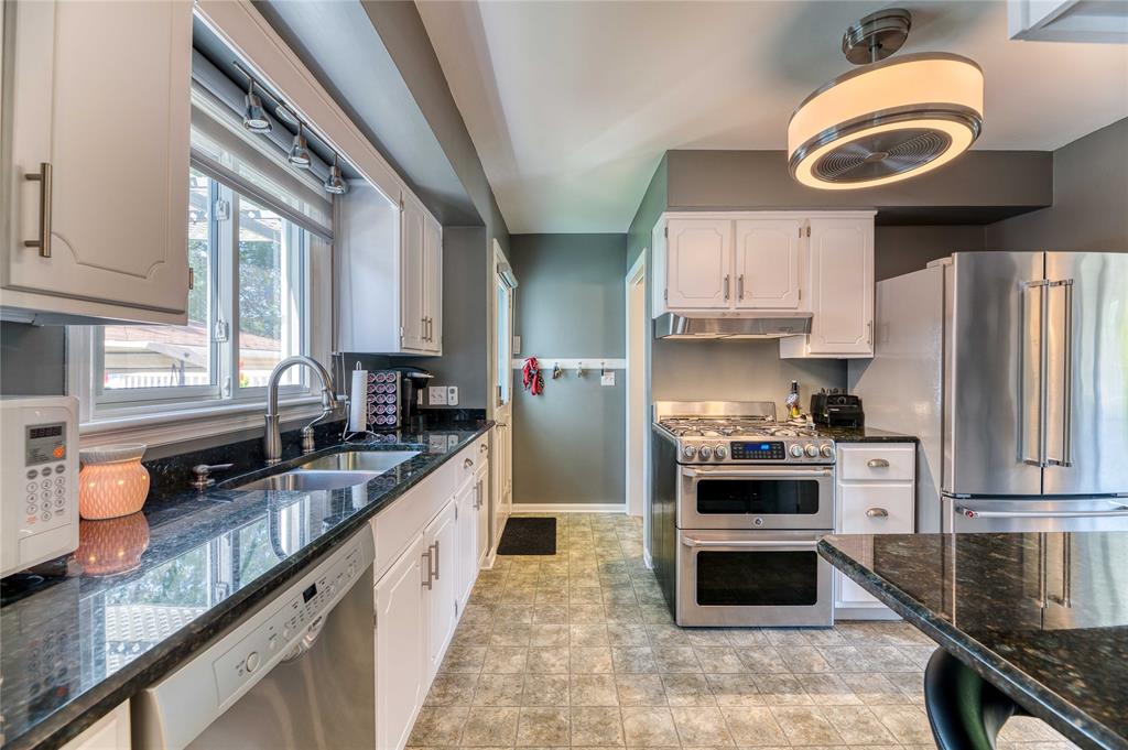 1287 SWEDEN Street, Sarnia, Ontario, Canada
