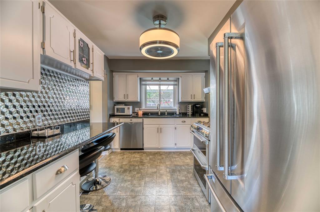 1287 SWEDEN Street, Sarnia, Ontario, Canada