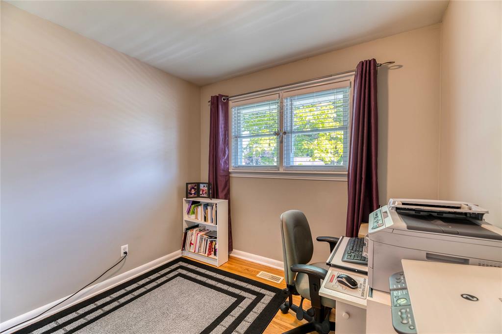 1287 SWEDEN Street, Sarnia, Ontario, Canada