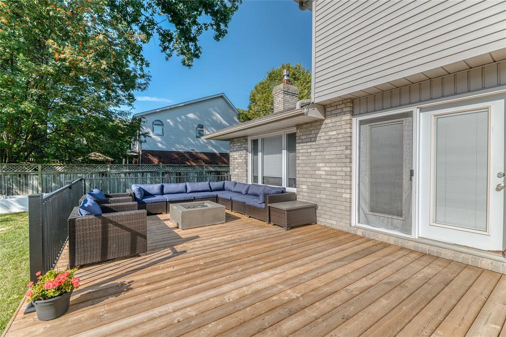 2382 SCHAFER Court, Sarnia, Ontario, Canada