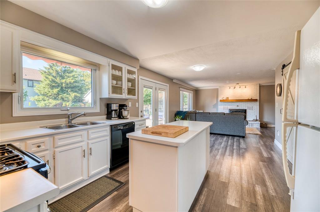 2382 SCHAFER Court, Sarnia, Ontario, Canada