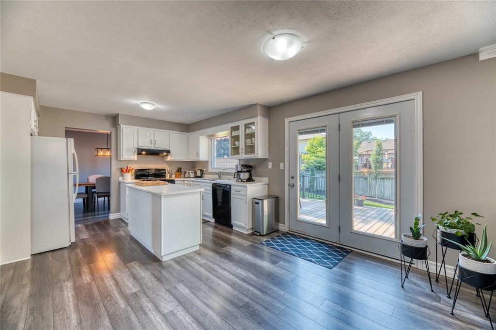 2382 SCHAFER Court, Sarnia, Ontario, Canada