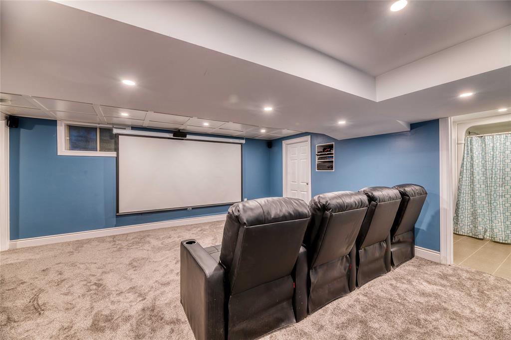 2382 SCHAFER Court, Sarnia, Ontario, Canada