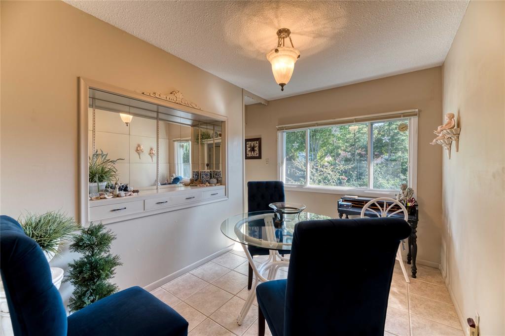 881 BURR Street, Sarnia, Ontario, Canada