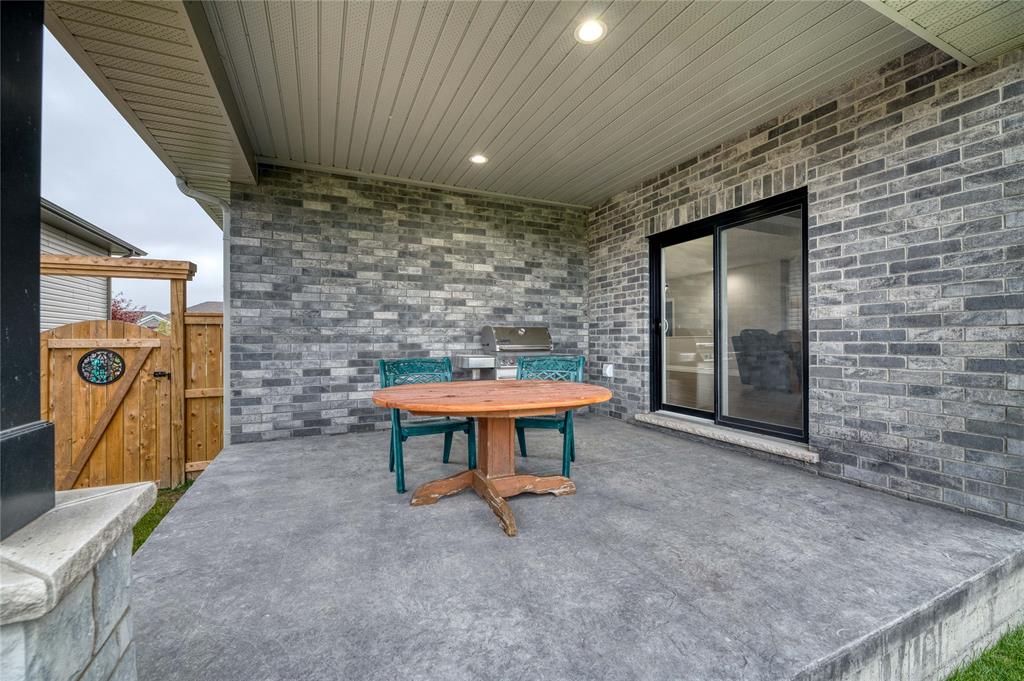 225 PAOLO Street, Sarnia, Ontario, Canada
