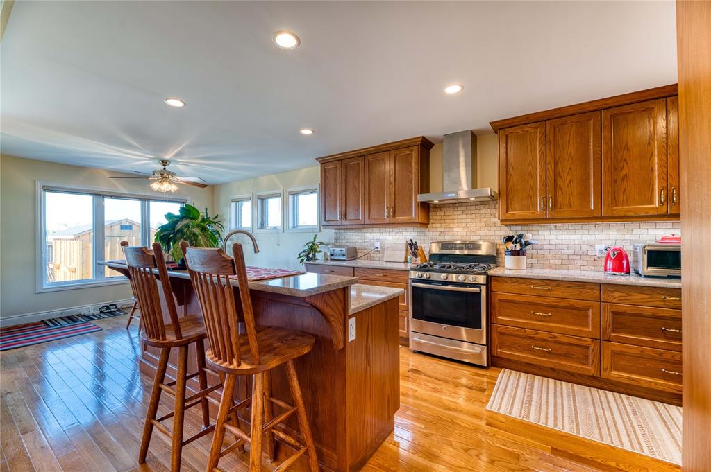 313 EAGLE Way, Sarnia, Ontario, Canada