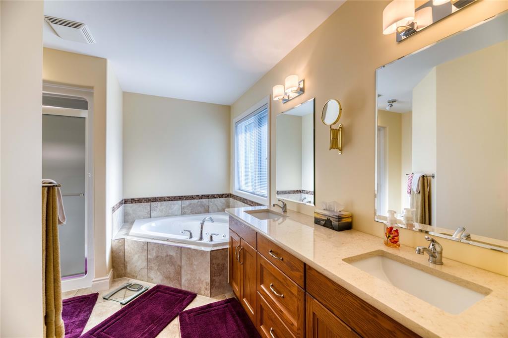 313 EAGLE Way, Sarnia, Ontario, Canada