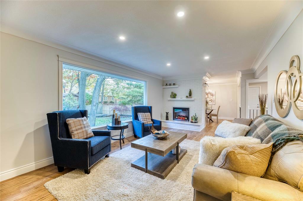 831 CATHCART Boulevard, Sarnia, Ontario, Canada